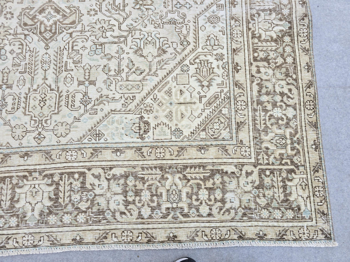 Turkish Rug 8x11, Vintage Hand Knotted Wool Rug, Sand Beige Blue Accent Area Rug for Living Room, Faded Tribal Carpet, Farmhouse Decor