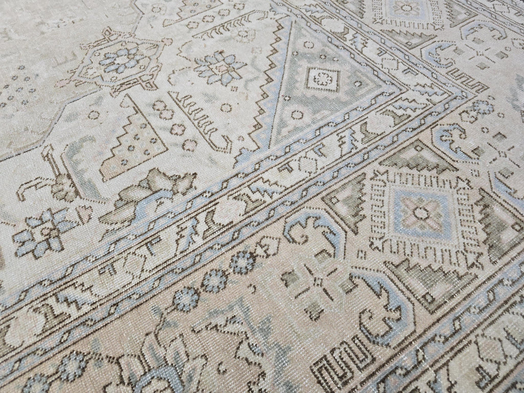 Vintage 9x12 Hand-Knotted Wool Rug: Distressed Neutral Turkish Oushak