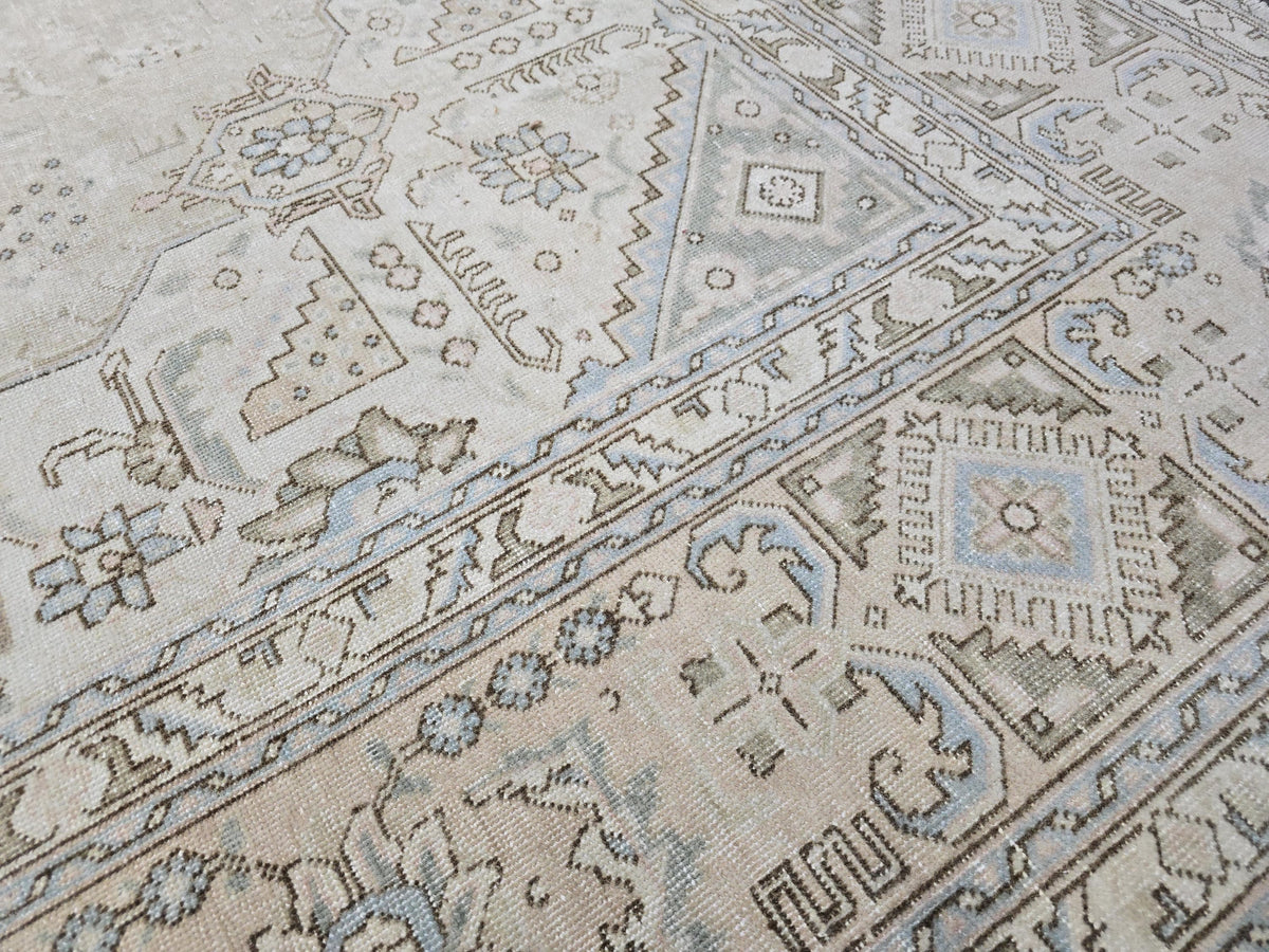 Vintage 9x12 Hand-Knotted Wool Rug: Distressed Neutral Turkish Oushak