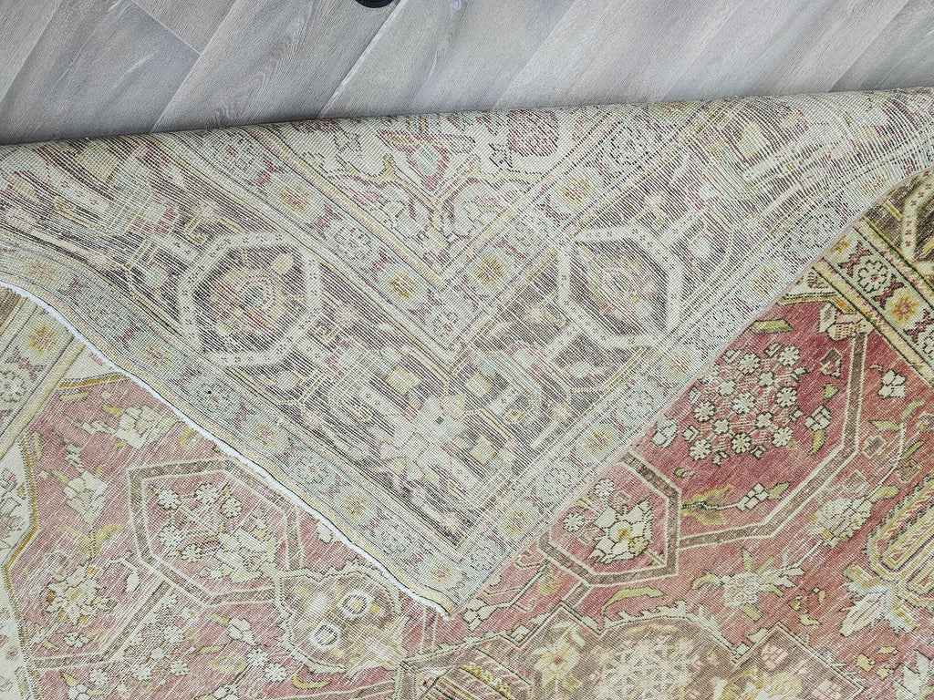Heriz Rug 10x13 - Oversize Hand Knotted Muted Vintage Rug