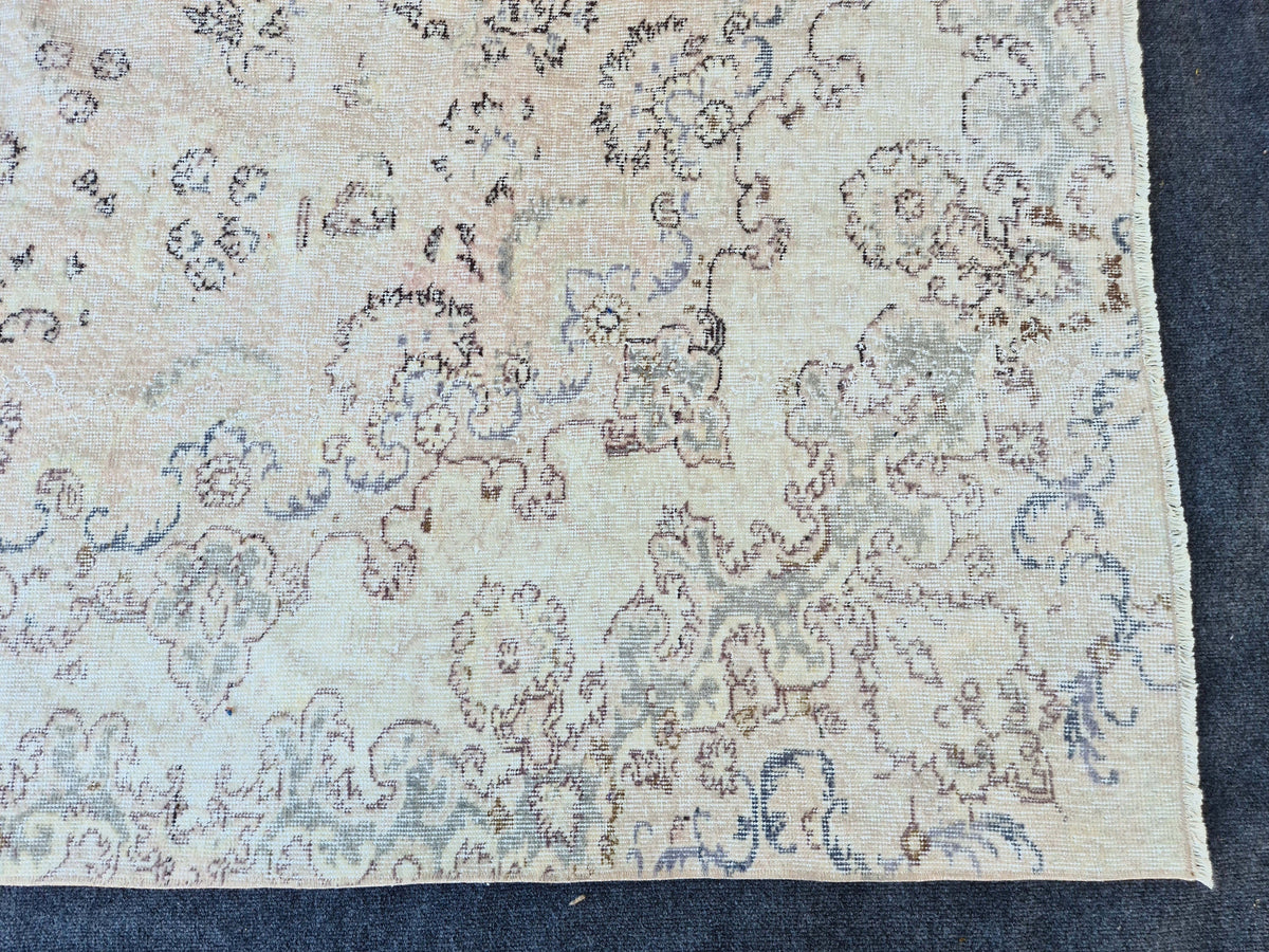 7x10 Hand-Knotted Turkish Rug: Vintage Wool Oushak Style