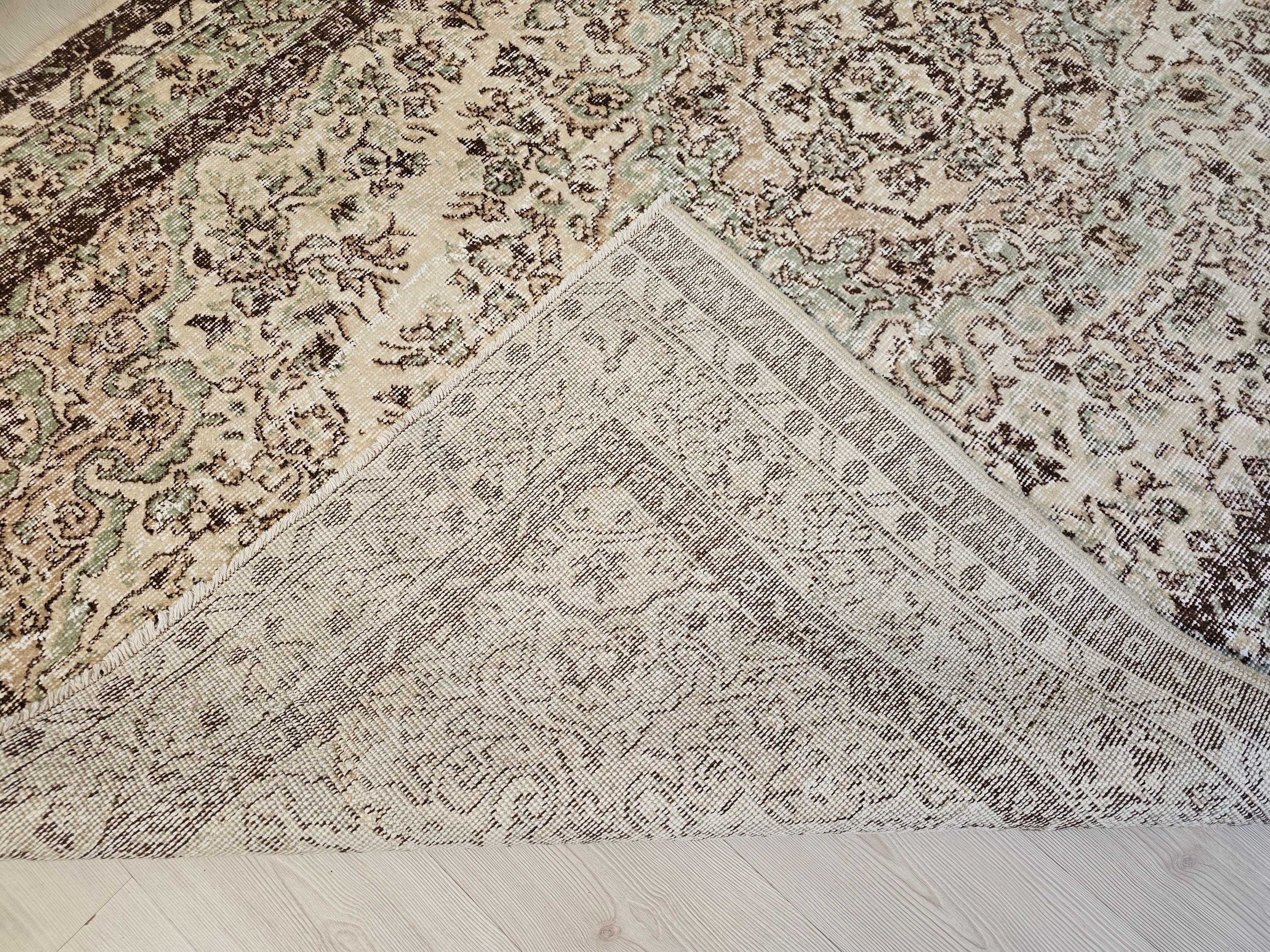 6x9 Vintage Turkish Rug for Bedroom - Handmade Wool Oushak Rug //5.90x9.60 feet