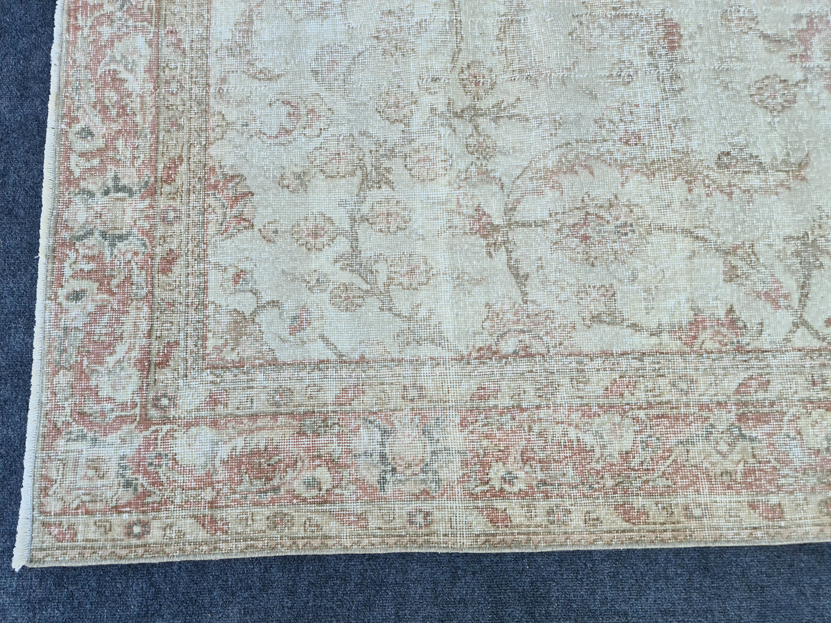 6x9 Faded Turkish Rug: Hand Knotted Wool Oriental Carpet