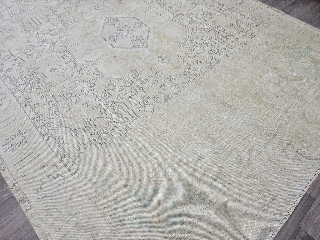 Oversized Oushak Rug 9x12: Hand-Knotted Neutral Vintage Area Rug