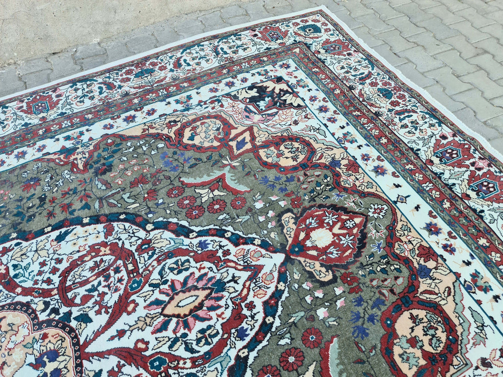 9x13 Vintage Handmade Anatolian Rug: Oversize Vintage Turkish Wool Carpet