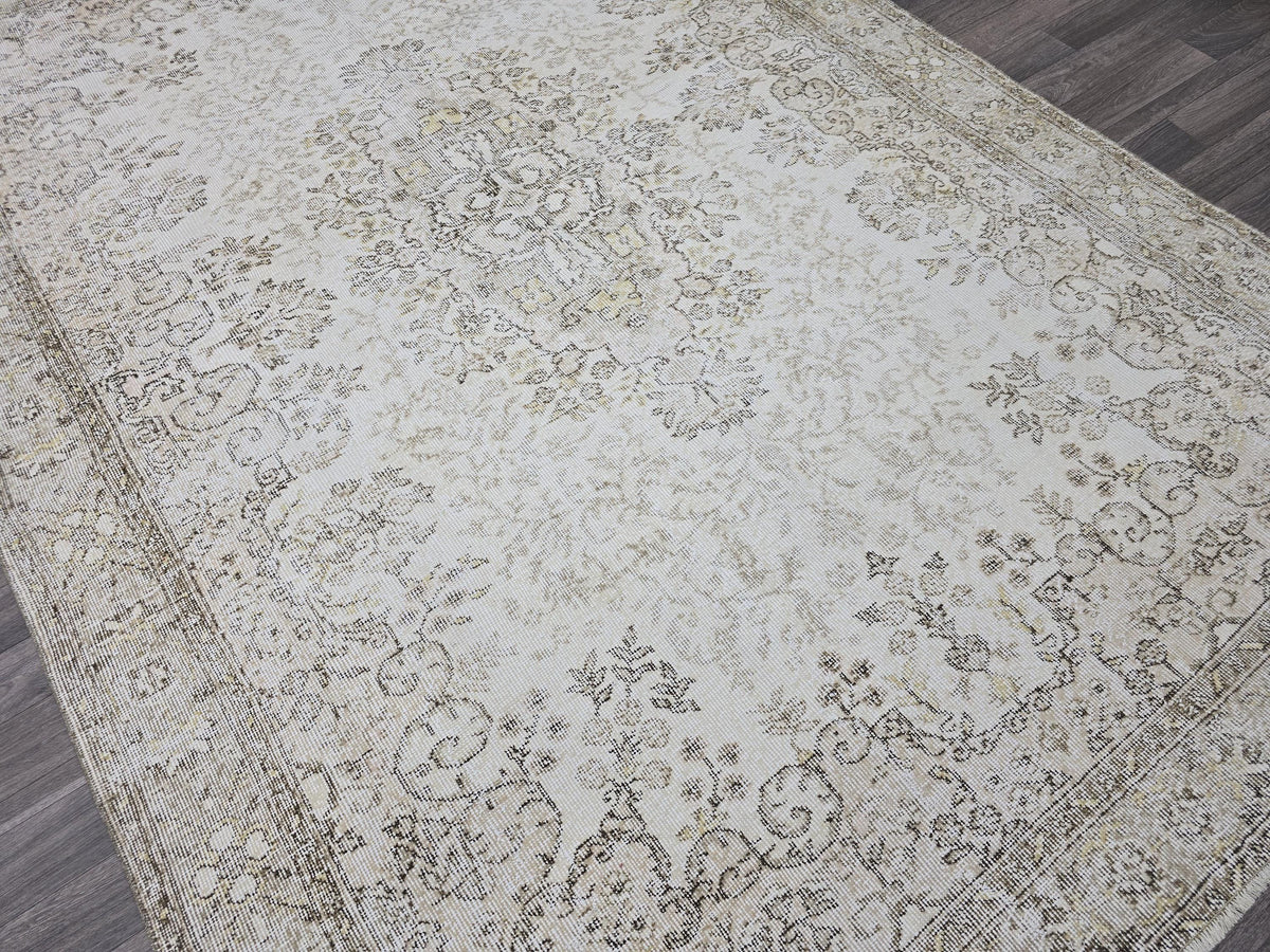 Vintage Turkish Oushak Rug: 6.5x9.5 ft, Beige Wool Floral Carpet