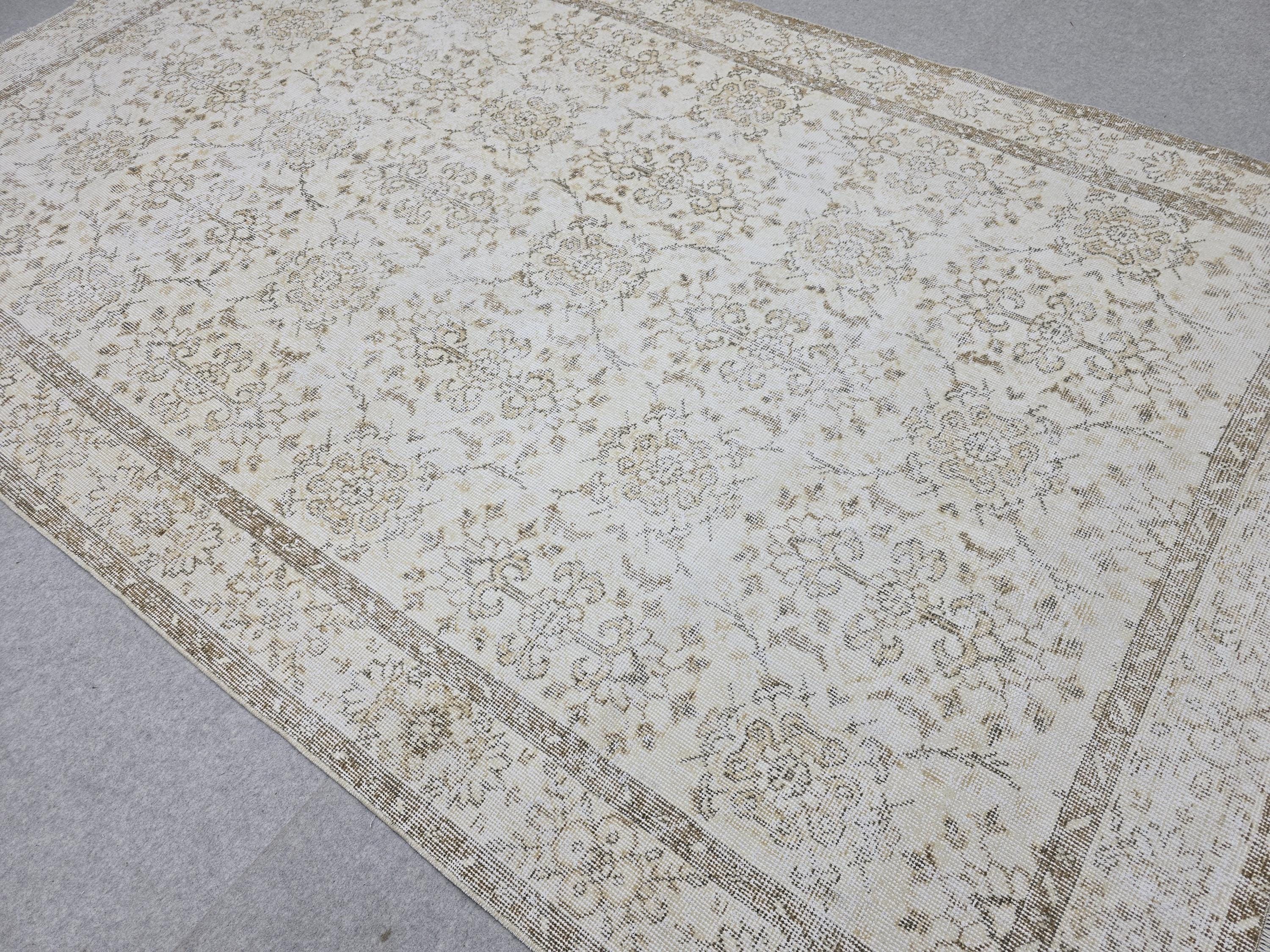 Oushak Rug 6x10 Vintage Turkish Handwoven Beige Cream Neutral Distressed Wool Area Carpet 191x317 cm