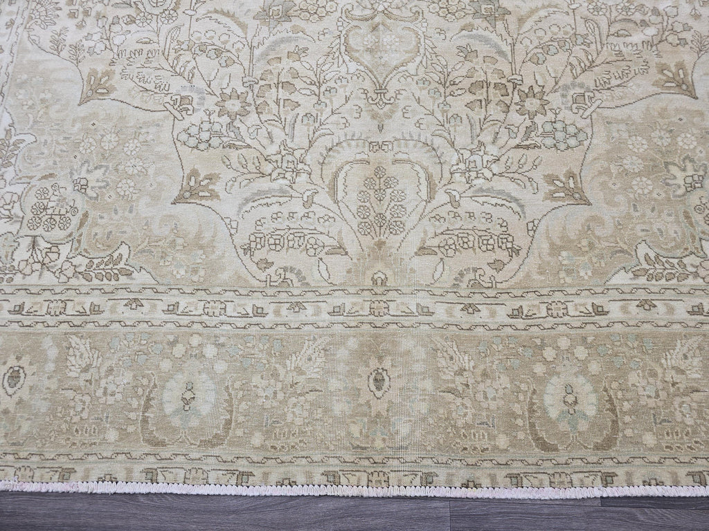 Vintage Turkish Oushak Rug 10x12: Beige Wool Floral Medallion Carpet
