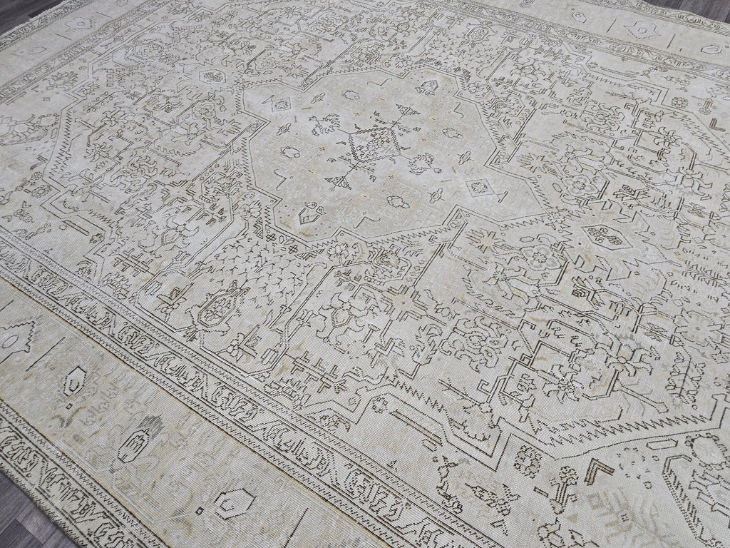 Oversize Neutral Oushak Rug: 9.5x12 Vintage Handwoven Wool Carpet Cream Beige Brown