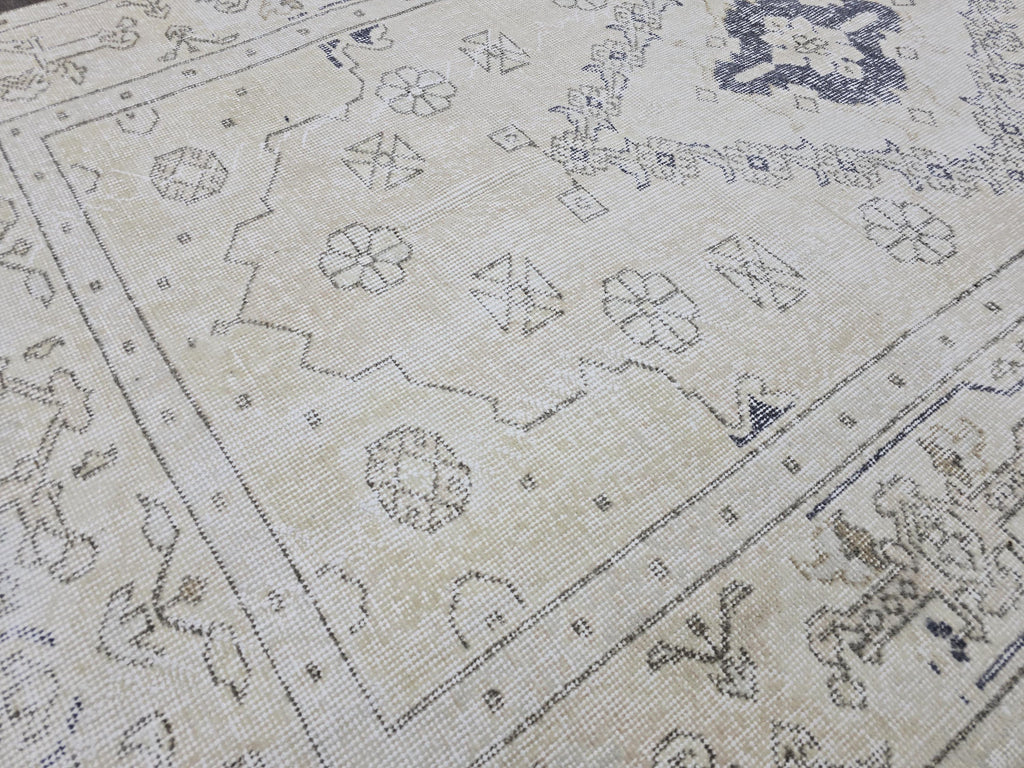 4x7 Oushak Rug - Neutral Vintage Turkish Rug: 4.3x7.7ft Hand-Knotted Wool Rug