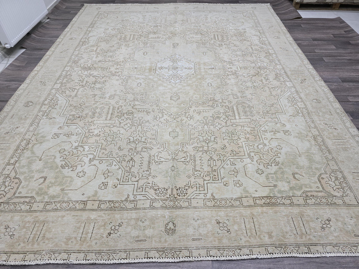 9x12 Vintage Turkish Oushak Rug | 9.45x12.25 ft | Neutral Beige Large Area Rug | Handwoven Anatolian Carpet