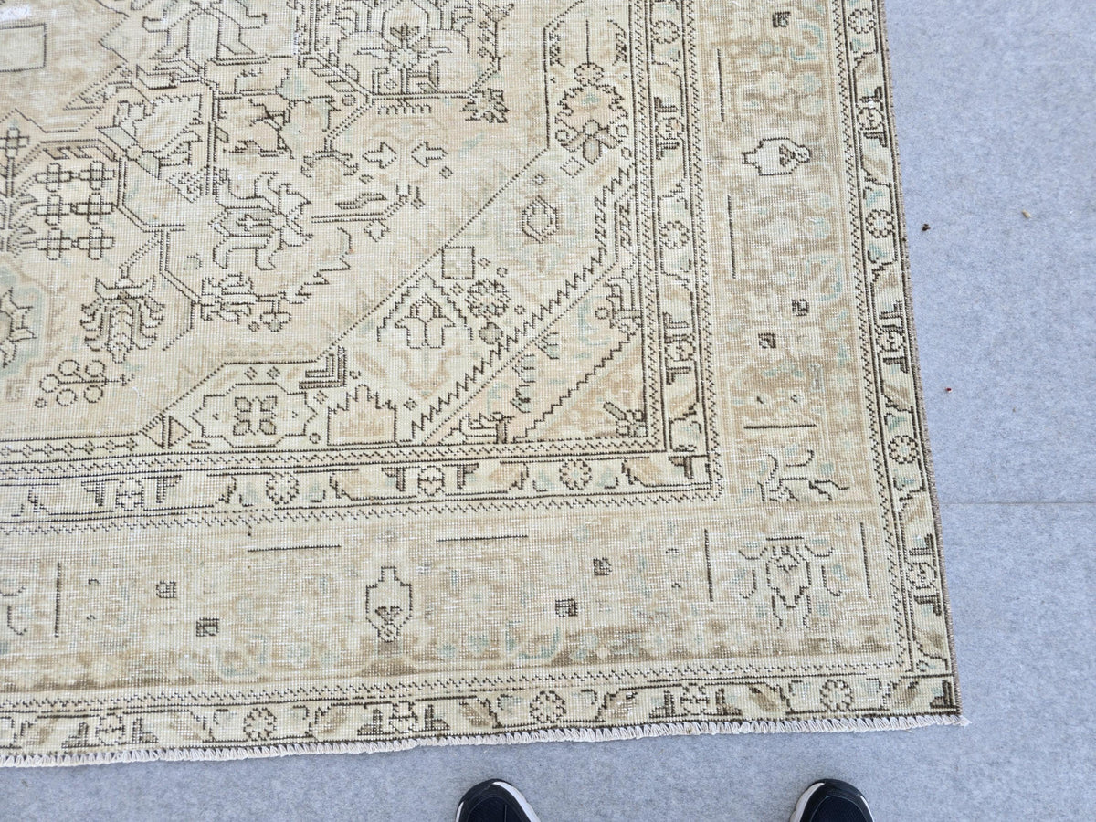 Turkish Rug 8x11, Warm Camel Tribal Medallion Area Rug, Faded Vintage Wool Carpet, Neutral Boho Living Room Bedroom Decor