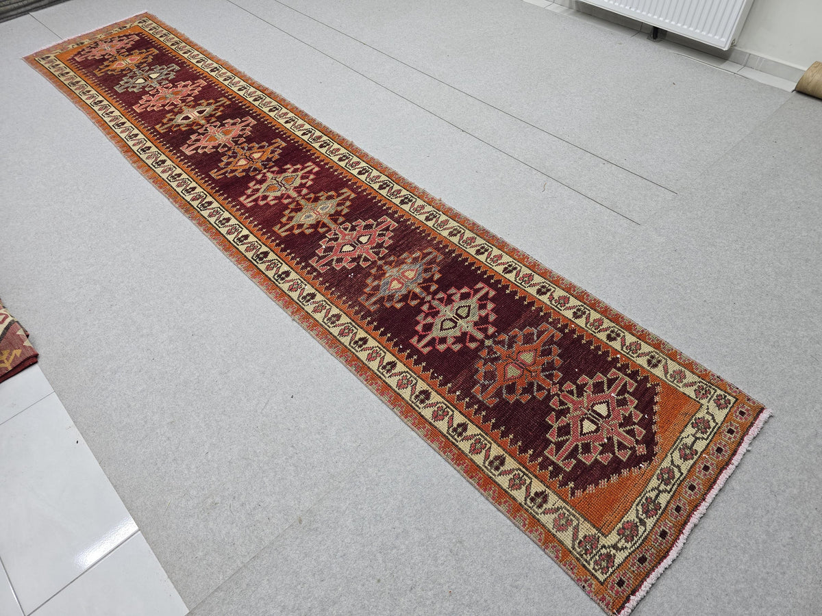 2.5x13 feet Vintage Wool Runner Rug: Muted Pastel Color Oriental Turkish Runner for Hallwa, Kitchen and stairs