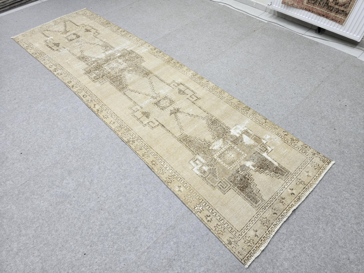 Vintage Rug 3.2x10.5 Runner,  Wool Rug for Breakfast Nook, Double Border Turkish Carpet, Antique Gold Rug, Studio Loft Decor
