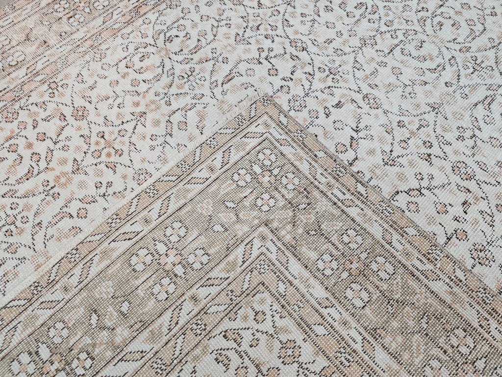 Neutral Vintage Turkish Oushak Rug: Hand-Knotted Wool, 6.2x10 ft