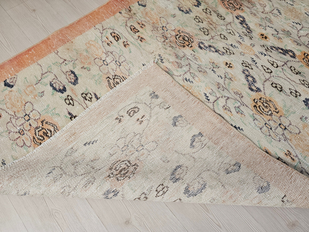 5x8 Handmade Wool Turkish Accent Rug