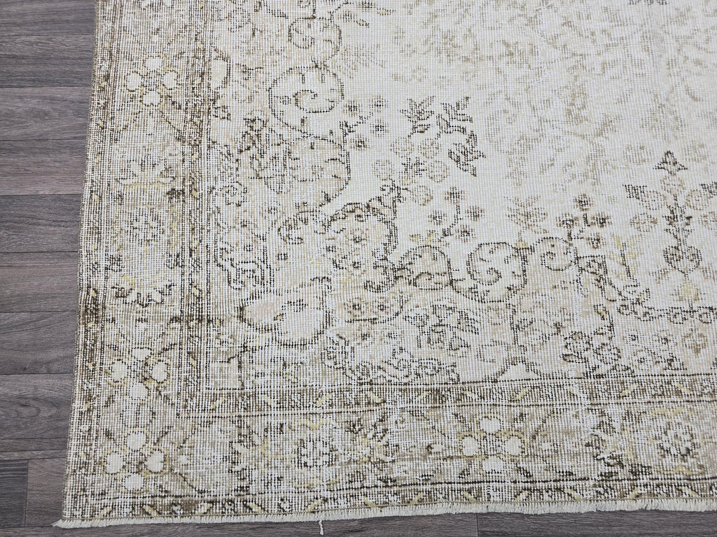 Vintage Turkish Oushak Rug: 6.5x9.5 ft, Beige Wool Floral Carpet