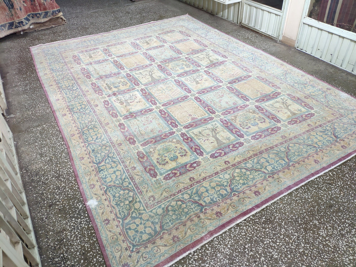 10x13 Antique Hand-Knotted Wool Anatolian Rug: Retro Farmhouse Decor