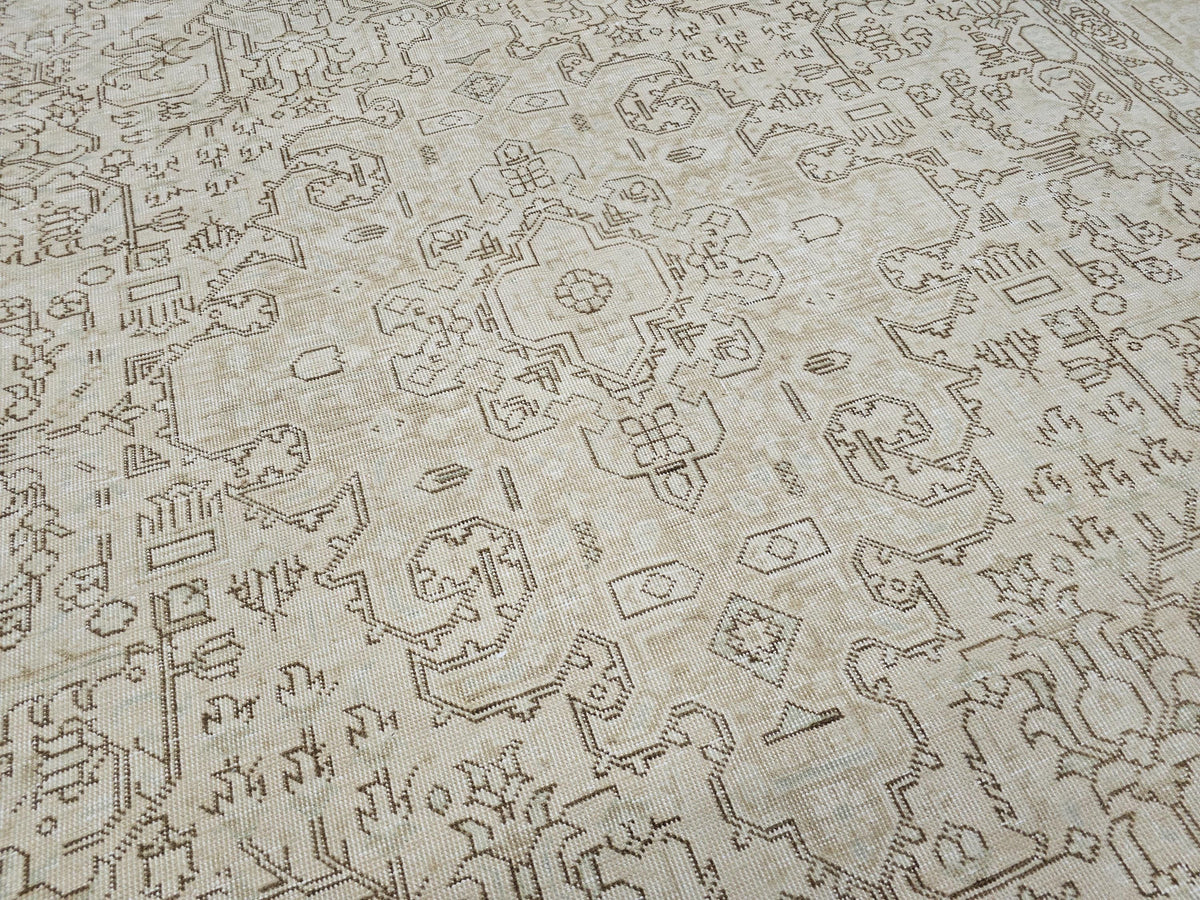 9.60x12.60 feet Geometric Vintage Neutral Heriz Area Rug Handmade