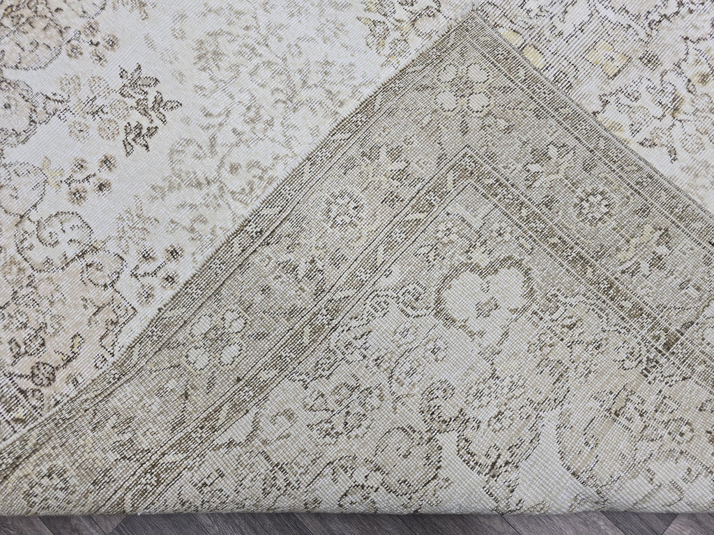 Vintage Turkish Oushak Rug: 6.5x9.5 ft, Beige Wool Floral Carpet