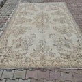 7x10 Vintage Floral Oushak Rug: Handwoven Turkish Wool Carpet (7.10x10.50 ft)