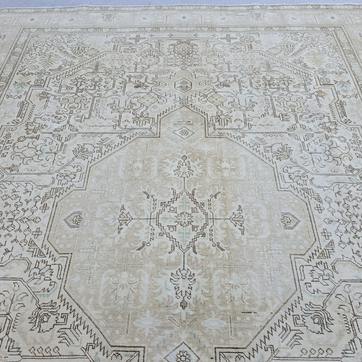 10x12 Oushak Rug : Neutra Vintage Turkish Area Rug handmade wool beige brown Geometric