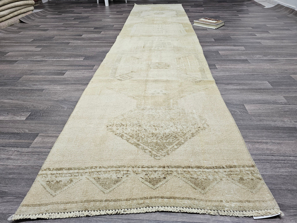 Vintage Oushak Wool Runner: Hand-Knotted Turkish Rug (2.95x13.35 ft)