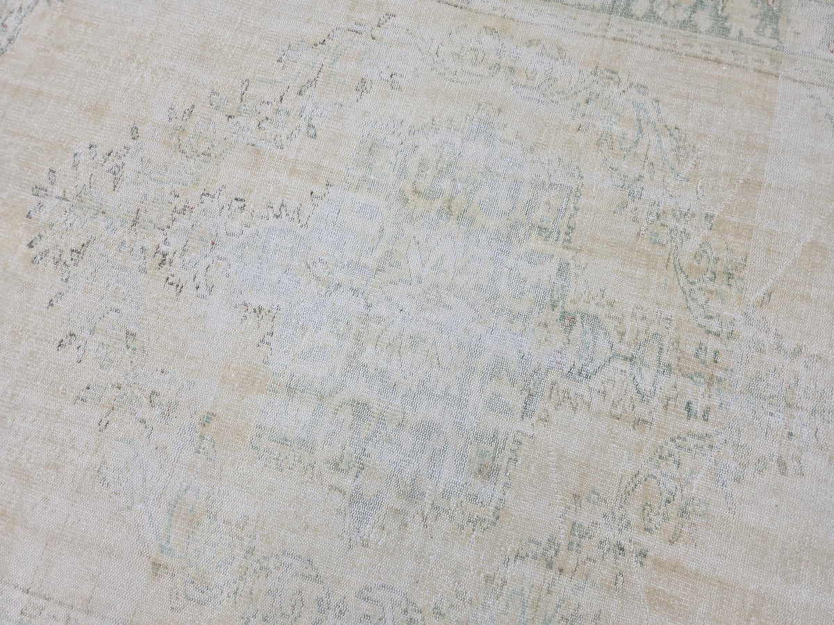 Vintage Oushak Rug 6x9: Hand-Knotted Turkish Wool Rug, Cream & Mint