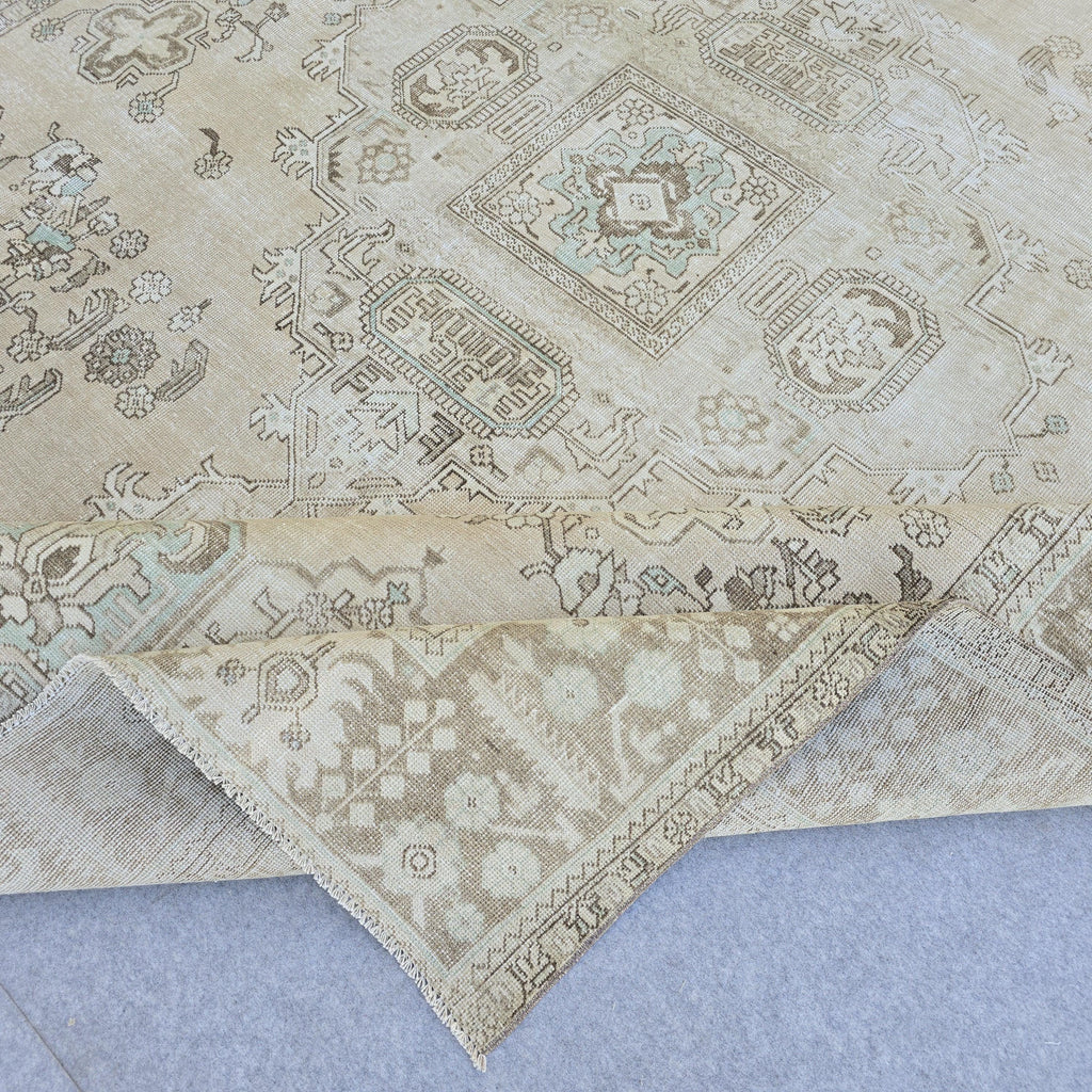 Vintage Rug 9x12 : Neutral Turkish Oushak Area rug /9.50x11.80 feet