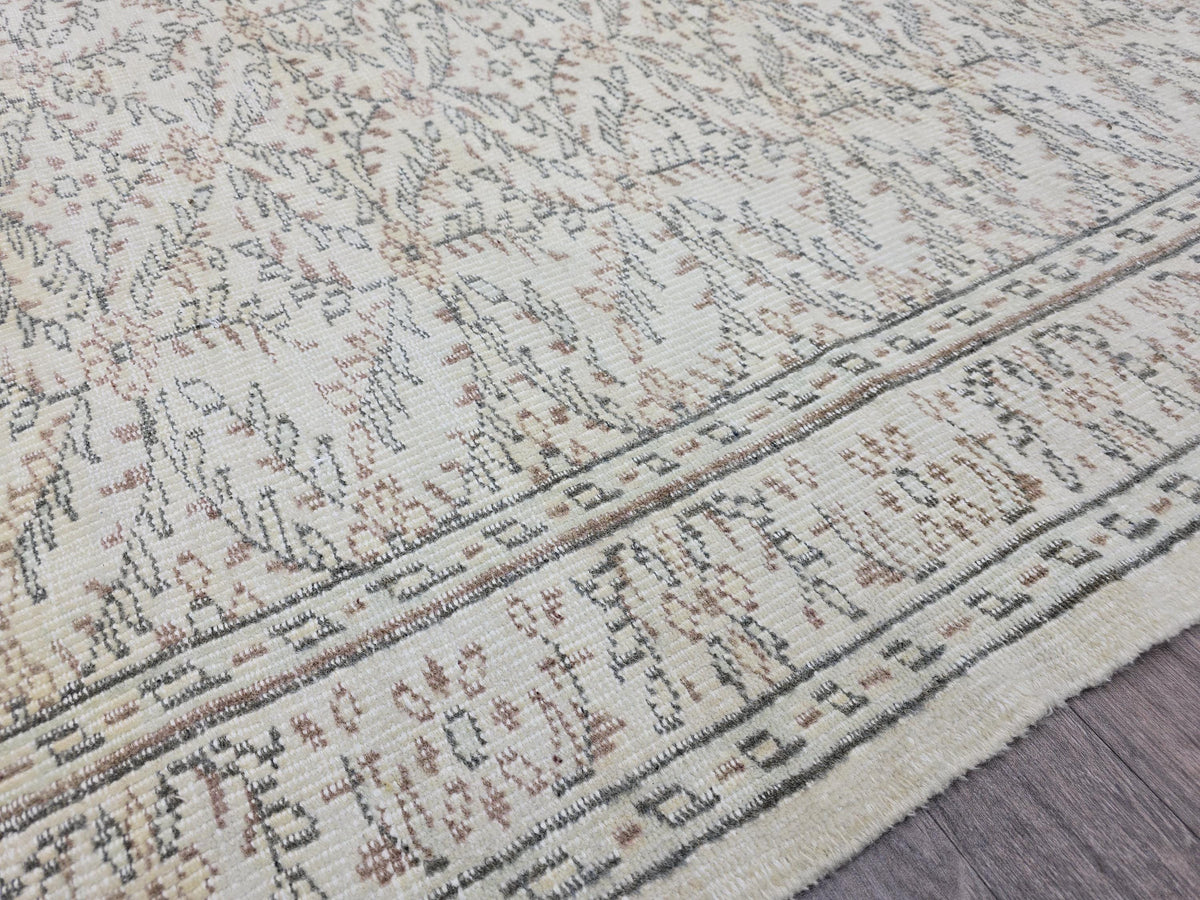 6x9 Vintage Turkish Oushak Rug: Handmade Wool Ivory Beige Carpet