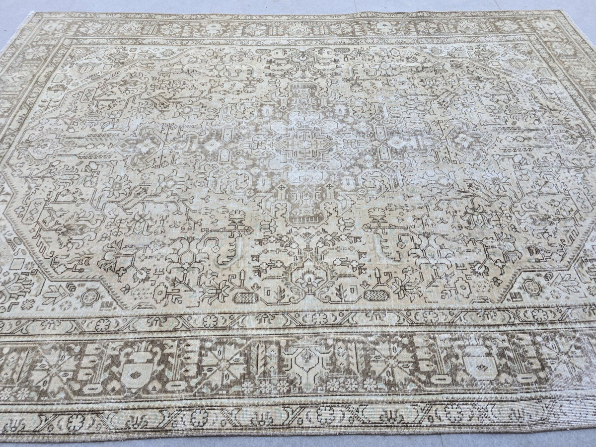 Turkish Rug 8x11, Faded Vintage Wool Area Rug, Neutral Beige Distressed Carpet for Dining Room, Authentic Oriental Rug, Boho Nursery Decor
