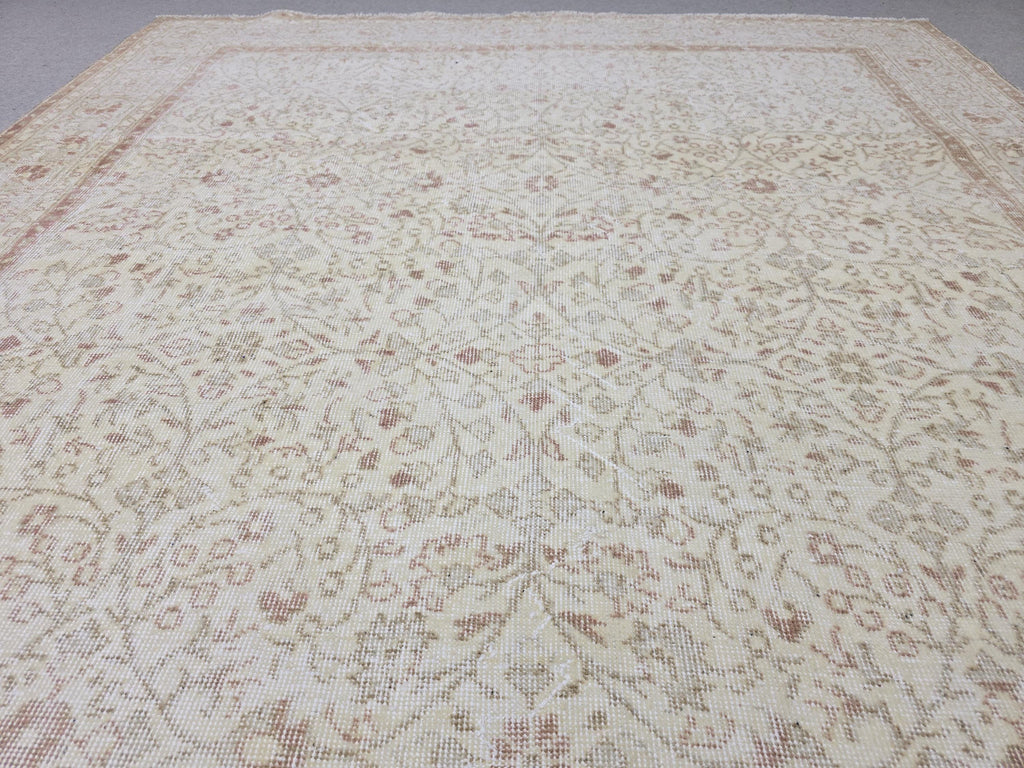 Handknotted Oushak Wool Rug 7x10, Cream Terracotta Floral Turkish Carpet