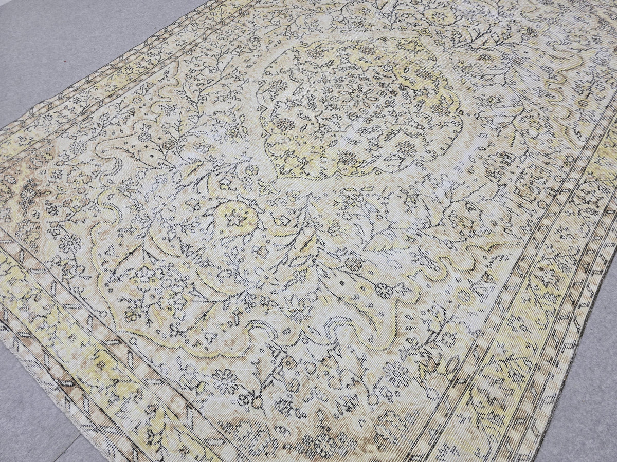 7x9 Neutral Vintage Turkish Oushak Rug for Bedroom/ High Quality Wool Area Rug
