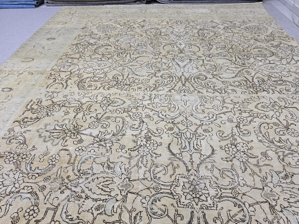 8x15 Hand Knotted Wool Area Rug, Muted Beige Floral Living Room Carpet (8x15 ft)