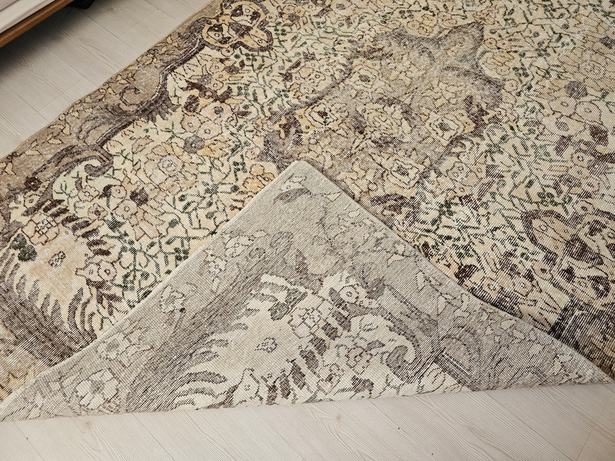 Hand Knotted Wool Turkish Oushak Rug 6x9: Vintage Anatolian Design