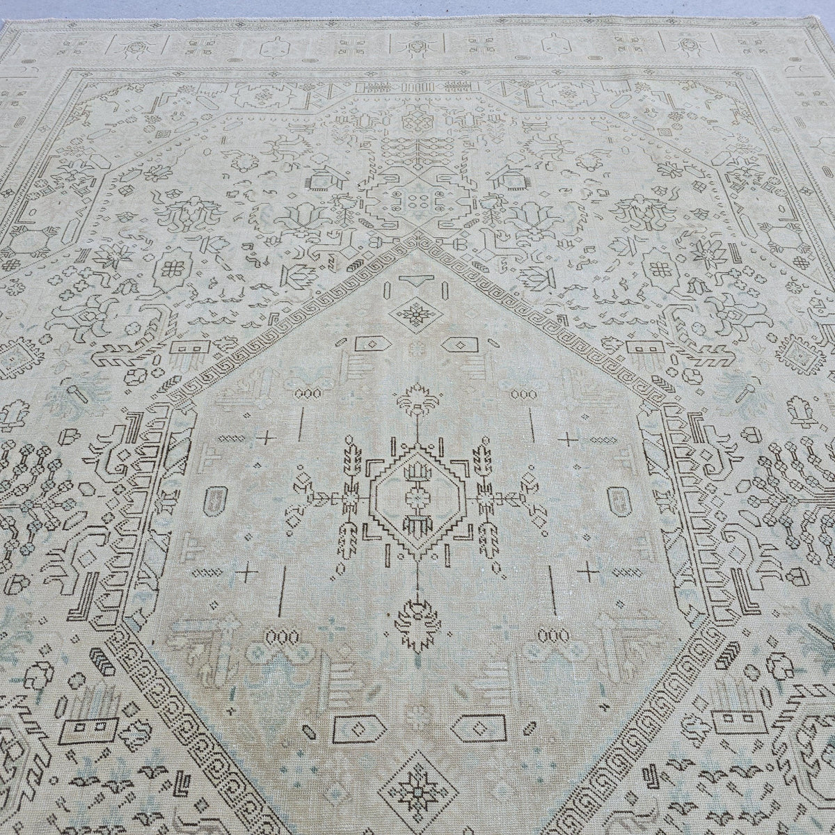 Neutral Anatolian Rug 9x12 Ivory Aqua Medallion Hand Knotted Vintage Wool