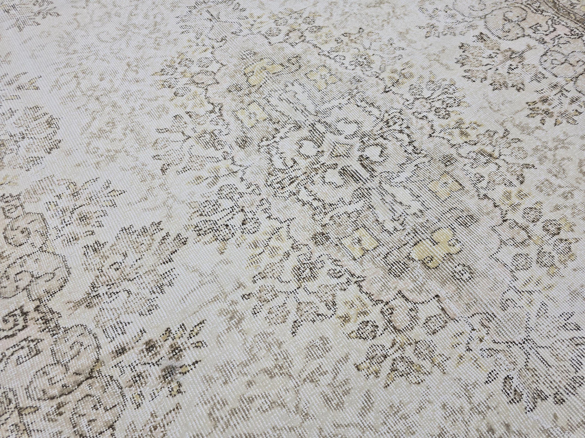 Vintage Turkish Oushak Rug: 6.5x9.5 ft, Beige Wool Floral Carpet