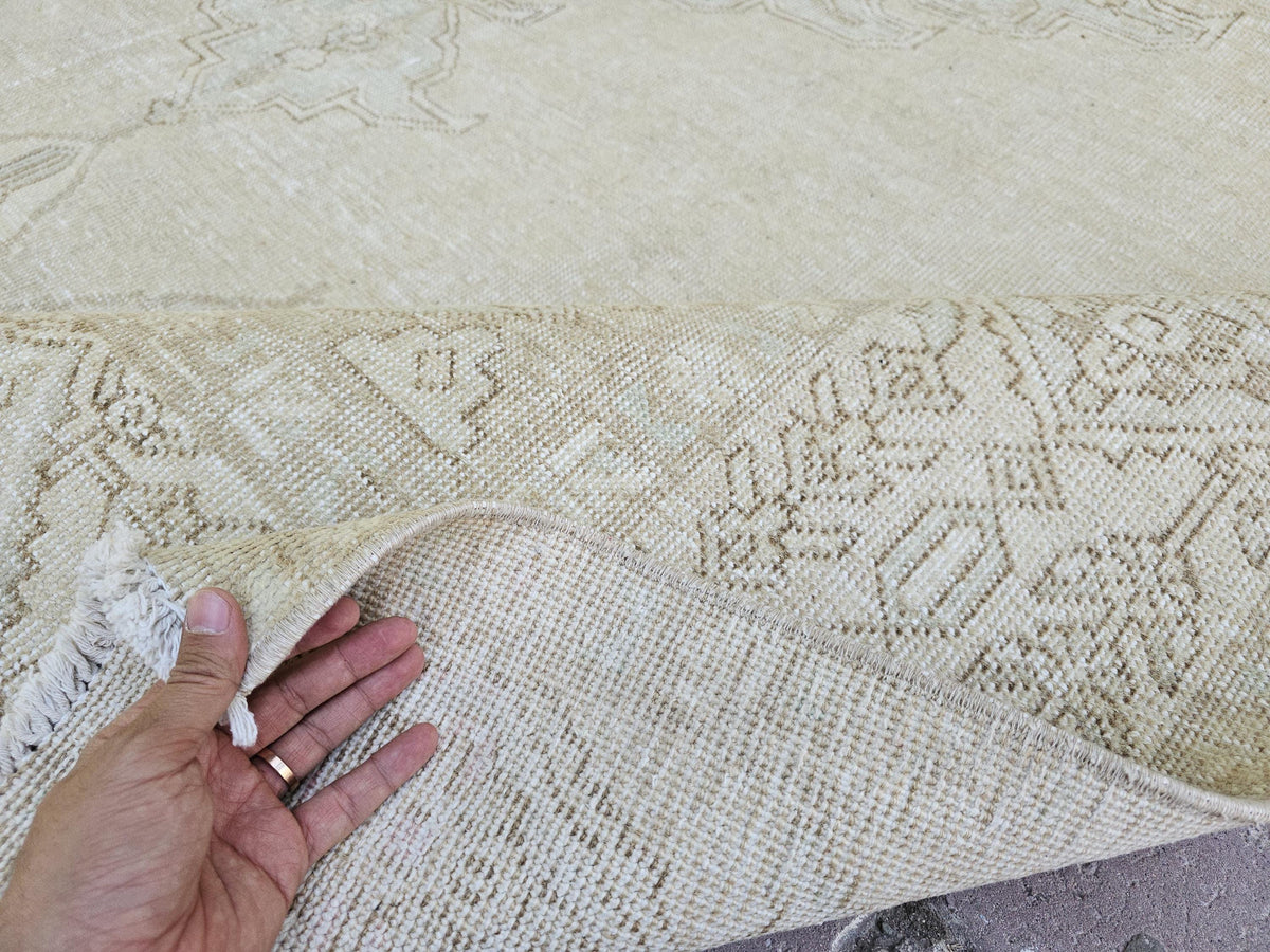 9x12 Hand-Knotted Wool Anatolian Rug: Neutral Beige & Ivory