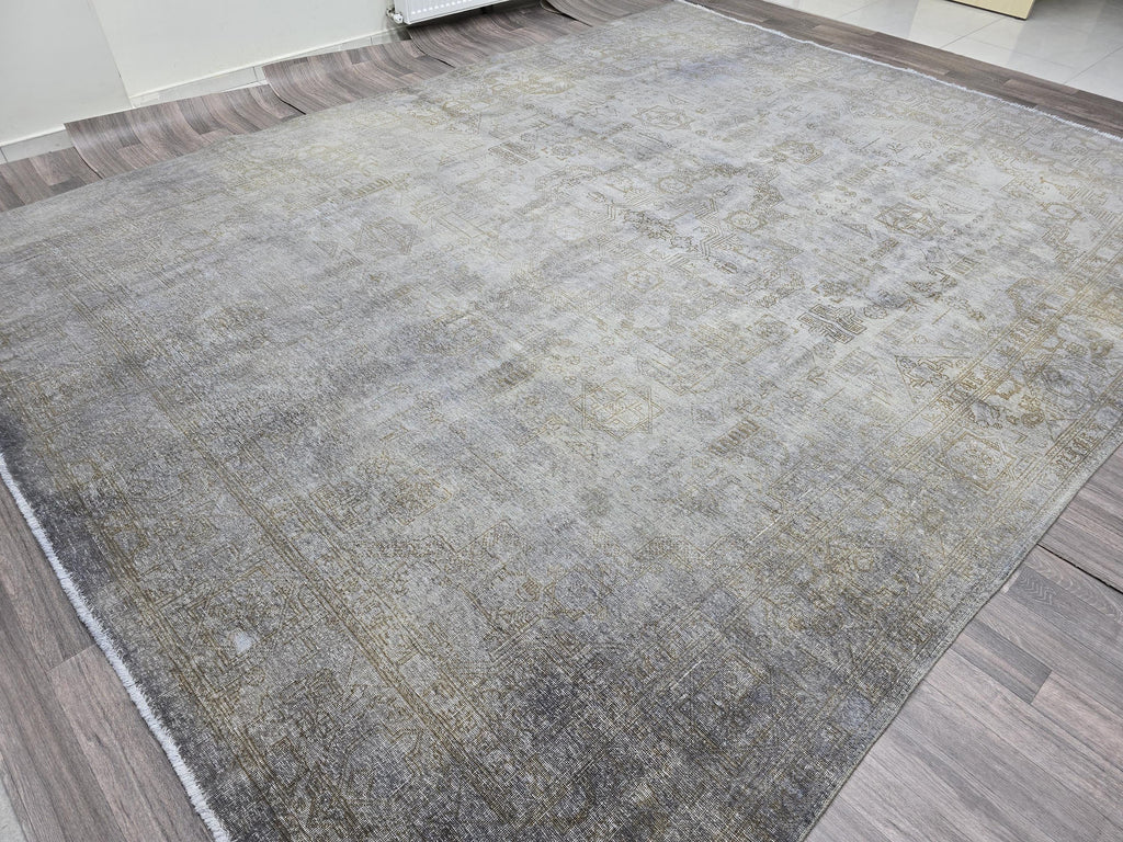 Hand-Knotted Wool Turkish Oushak Rug: 10x12 Overdyed Gray