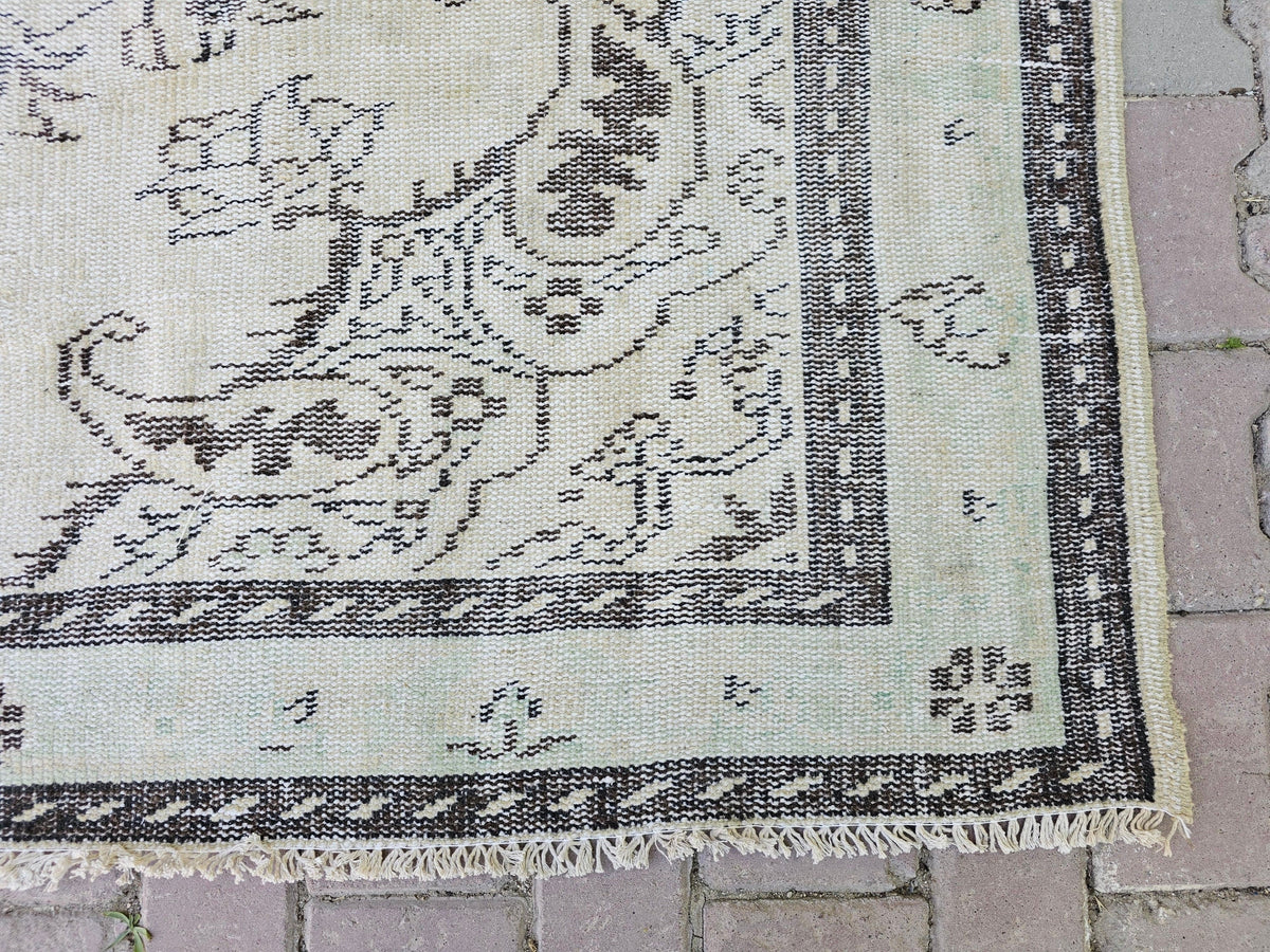 6x9 Vintage Turkish Oushak Rug: Hand-Knotted Wool Area Rug