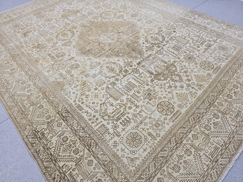 Hand Knotted Oushak Rug | Muted Sand Beige Vintage Turkish Wool Area Carpet