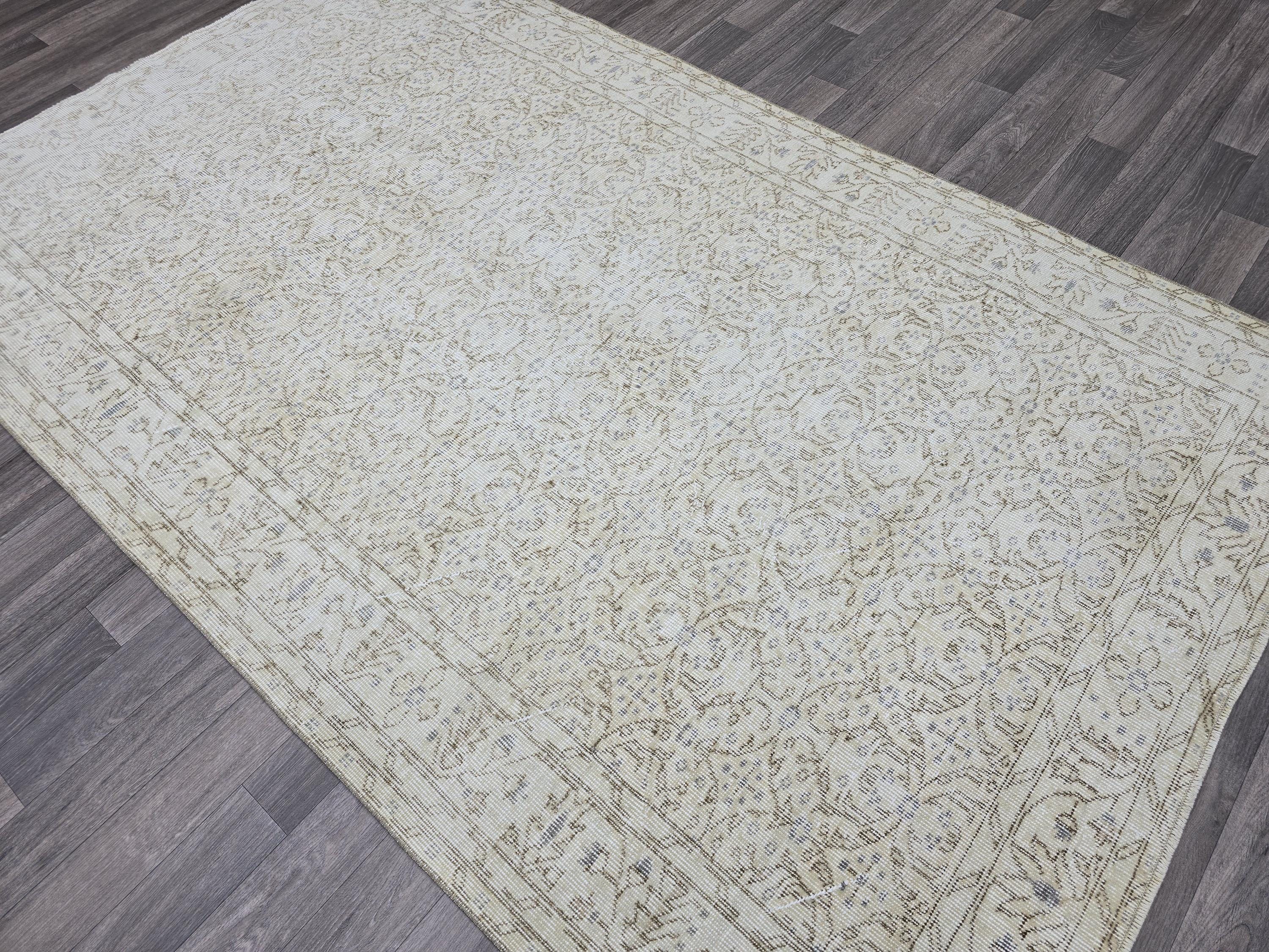 Vintage Turkish Oushak Rug 5x8: Handmade Wool Beige Carpet