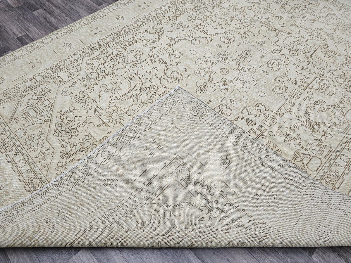 9.60x12.60 feet Geometric Vintage Neutral Heriz Area Rug Handmade