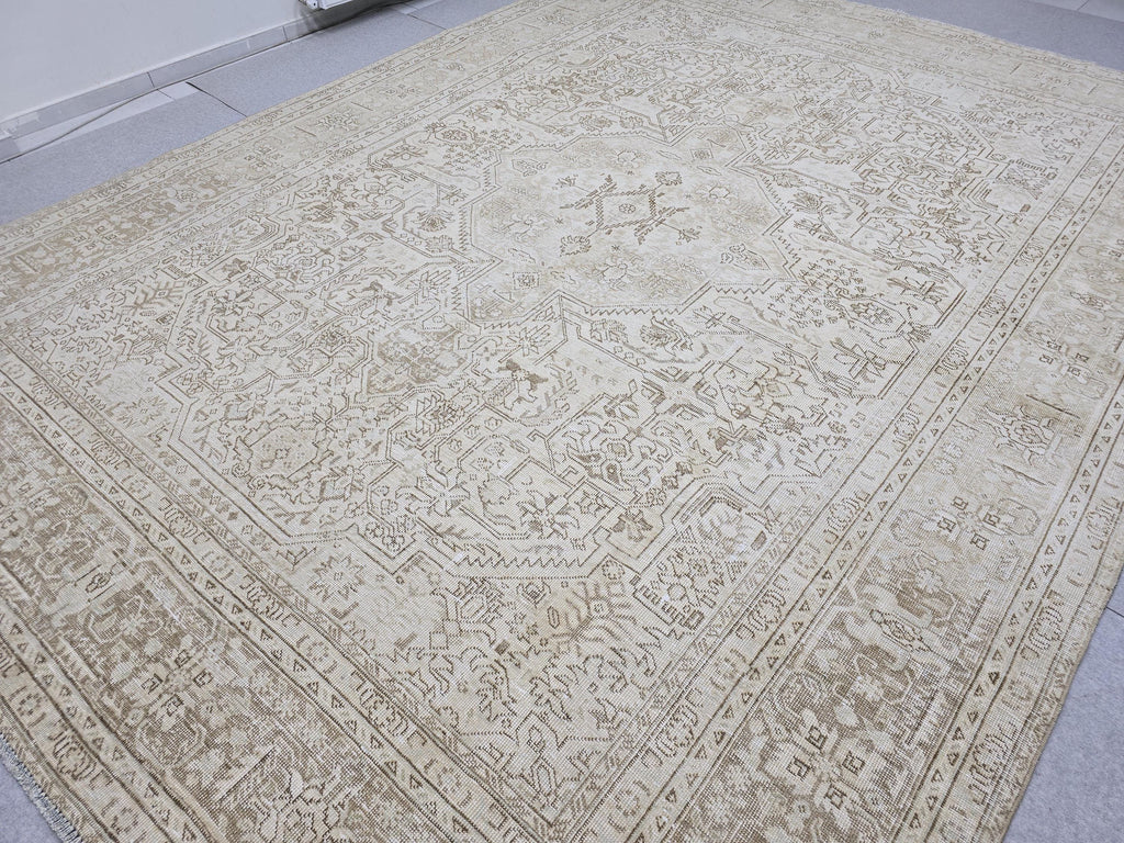 Turkish Rug 10x13, Neutral Beige Vintage Handknotted Wool Carpet, Faded Medallion Area Rug for Dining Room