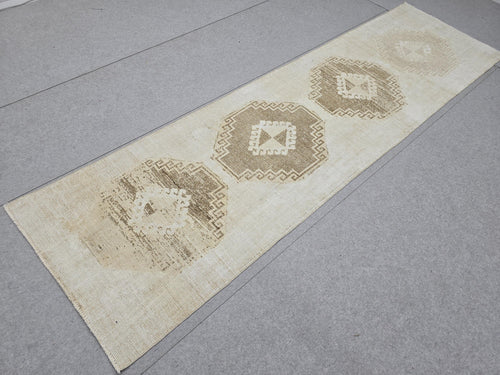 3x10 Oushak Runner Rug, Vintage Handwoven Anatolian Wool Runner, Neutral Faded Medallion Hallway Rug, Boho Rustic Decor