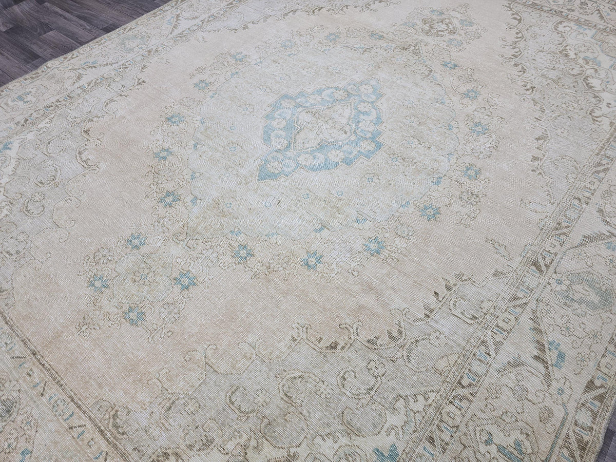 9x12 Beige Blue Faded Vintage Turkish Area Rug/ Natural Wool Rug / Authentic Carpet