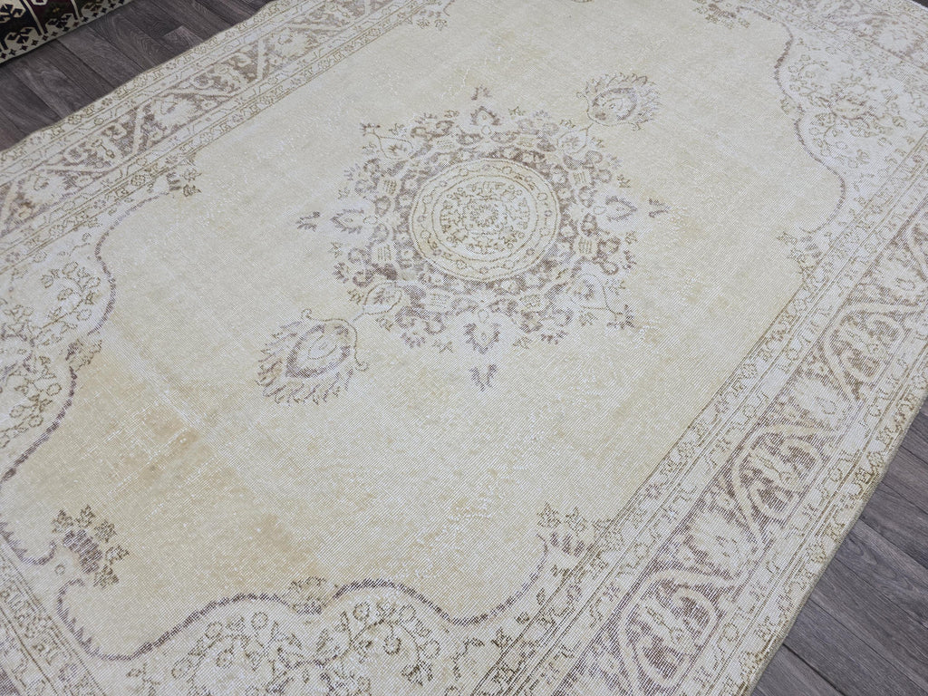 7x10 Vintage Turkish Oushak Rug 7x10: Neutral Medallion Turkish Carpet beige brown