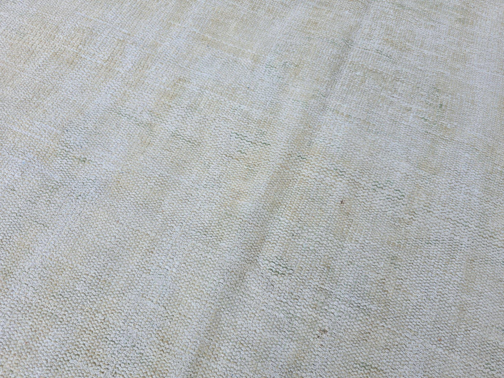 6x9 Neutral Vintage Turkish Oushak Rug: 6x9 Wool Bedroom Rug