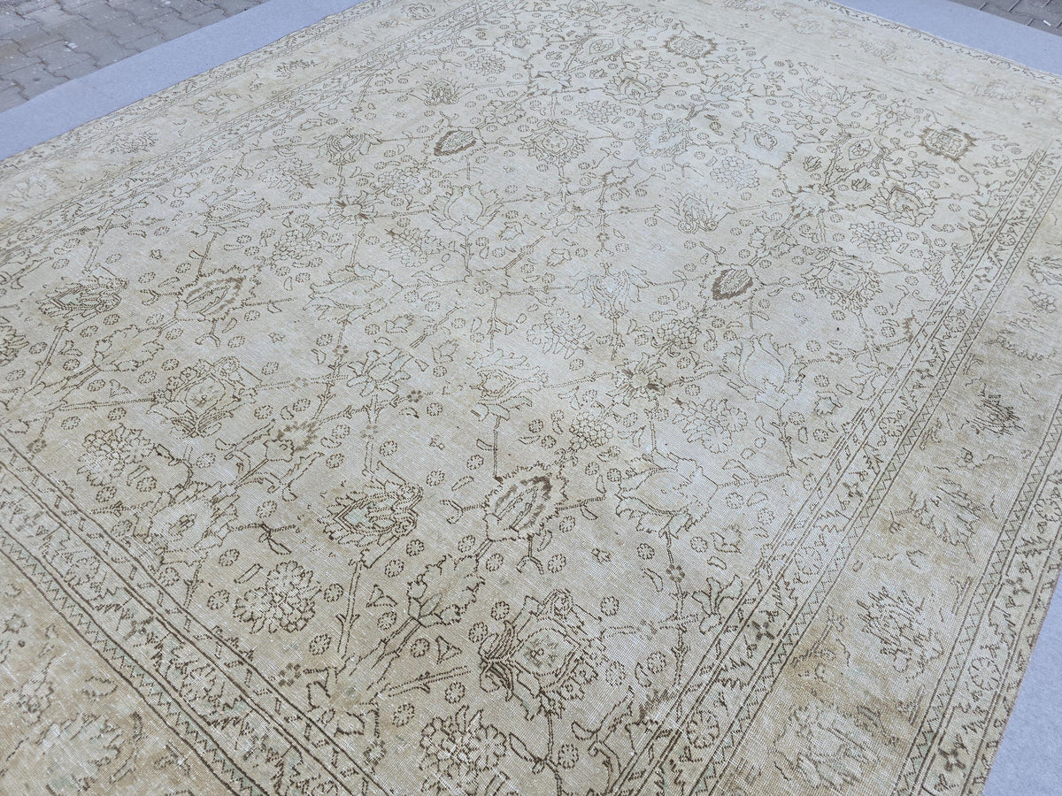 10x13 Classic Muted Vintage Area Rug/ Handmade Wool Oushak rug Beige Brown