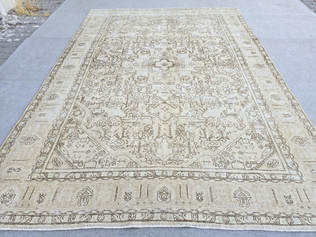 Oushak Rug 8x11, Antique Turkish Carpet, Ivory Brown Wool Rug, Hand Knotted Floral Area Rug, Neutral Dining Room Rug, Boho Decor Rug,
